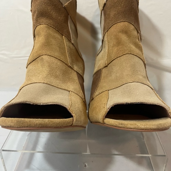 Torrid Boots Patchwork Booties Peep toe Boots Brown Tan Cream Women - Picture 15 of 16